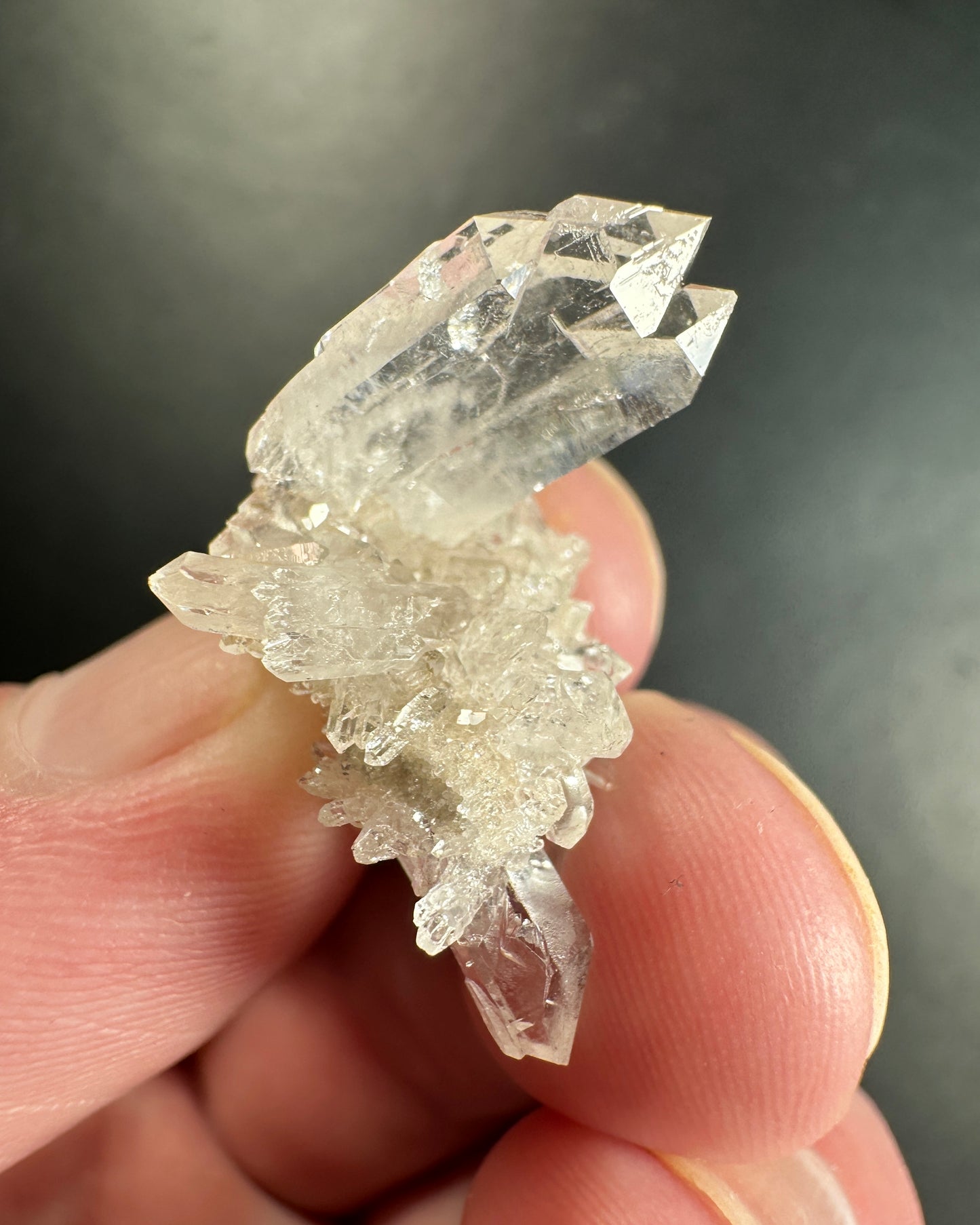 Double Terminated Quartz Crystals on a Crystal Covered Matrix