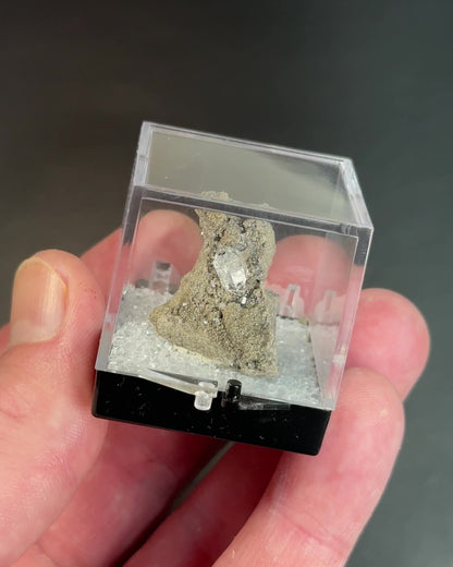 Herkimer-Style Quartz Perky