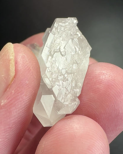 Quartz in Opposite Directions